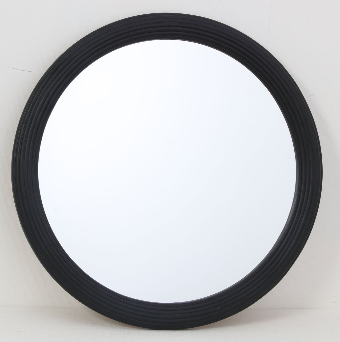Solid wood mirror in black