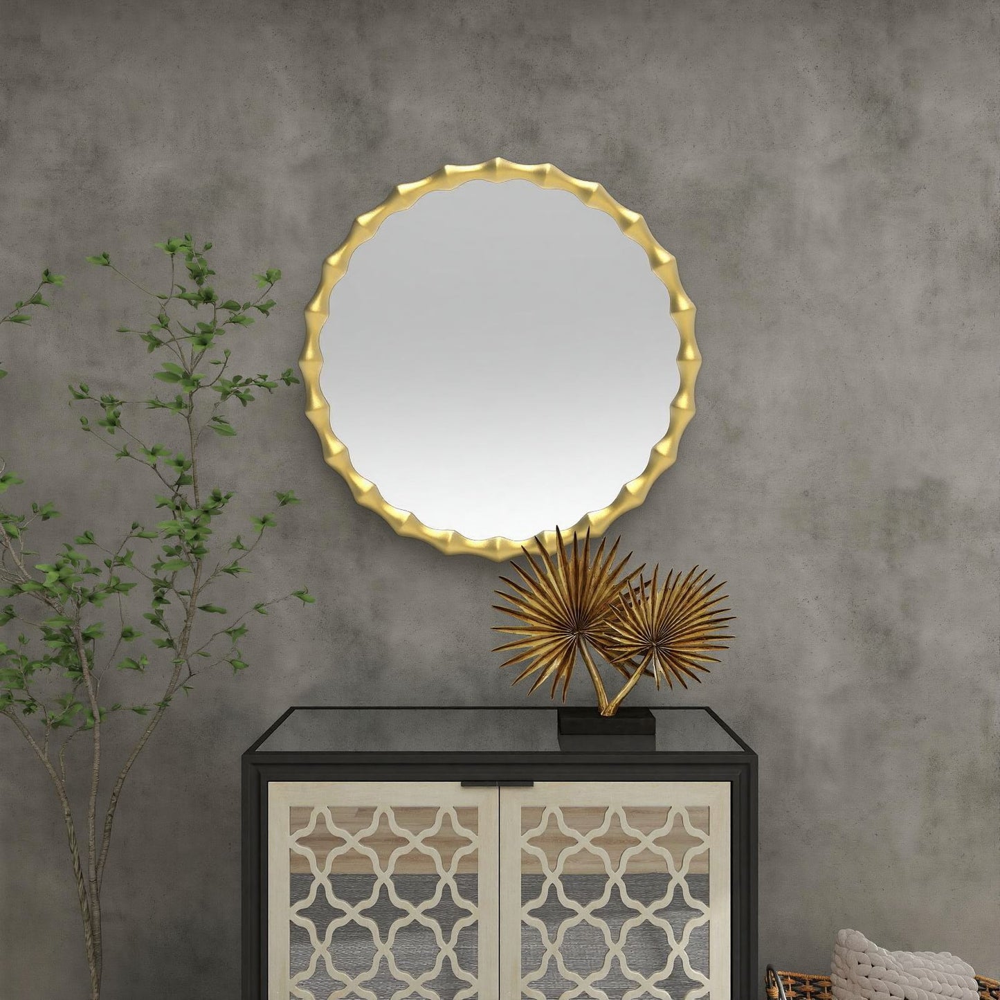 Solid wood mirror in gold finish