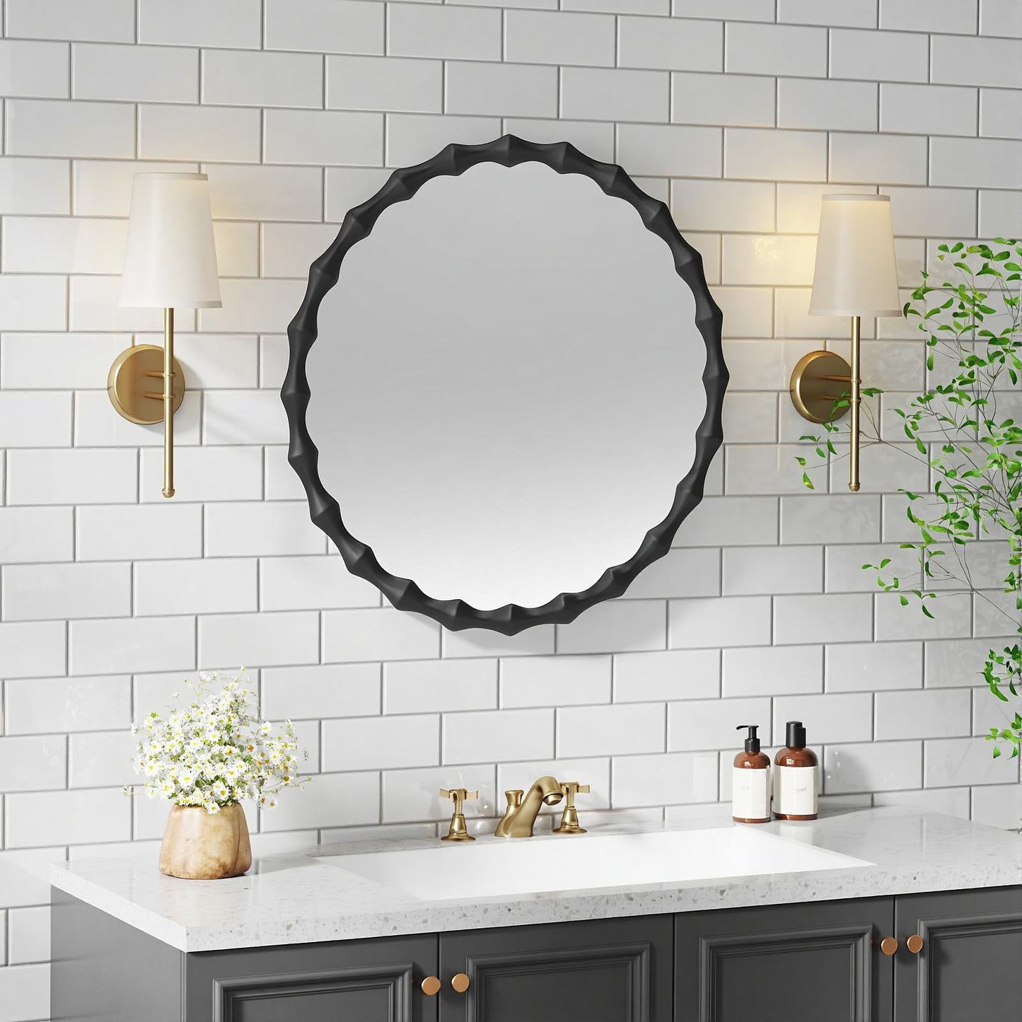 Solid wood mirror in black finish