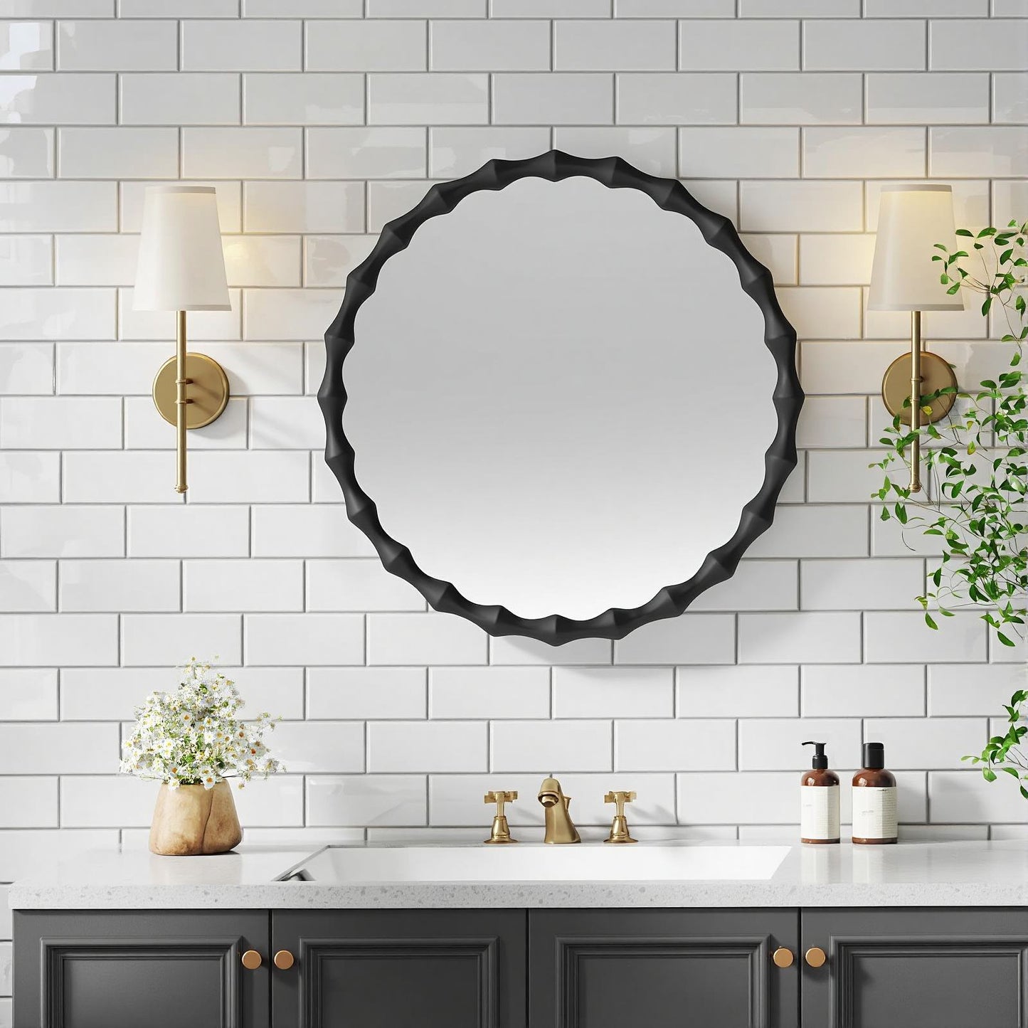Solid wood mirror in black finish